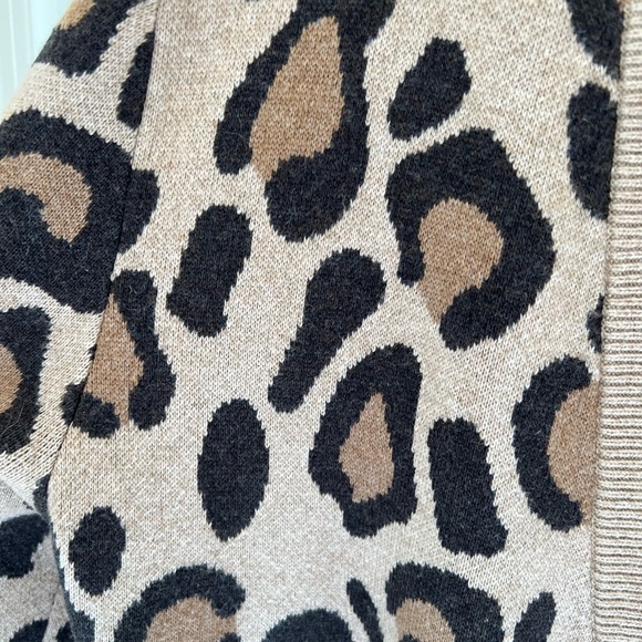 Pristine Kule Animal Print v-neck Cardigan XL - Picture 13 of 14